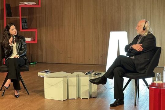 Ο Ούγγρος νομπελίστας και το φεστιβαλικό επιμύθιο
